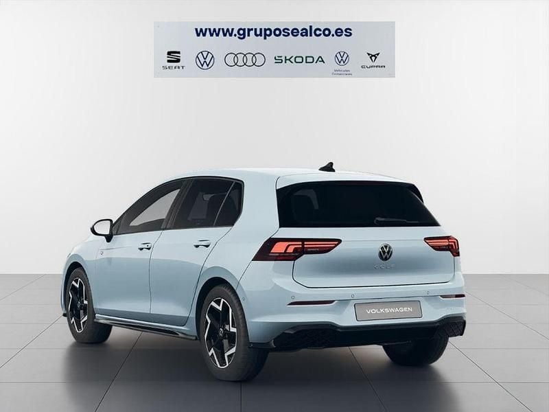 Usado VW Golf VIII R-line 150 CV (110 kW) 2025 Gris Berlina