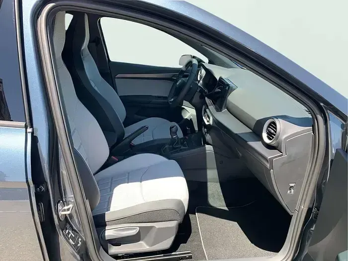 Nuevo Seat Ibiza FR 115 CV (84 kW) 2026 Gris Utilitario