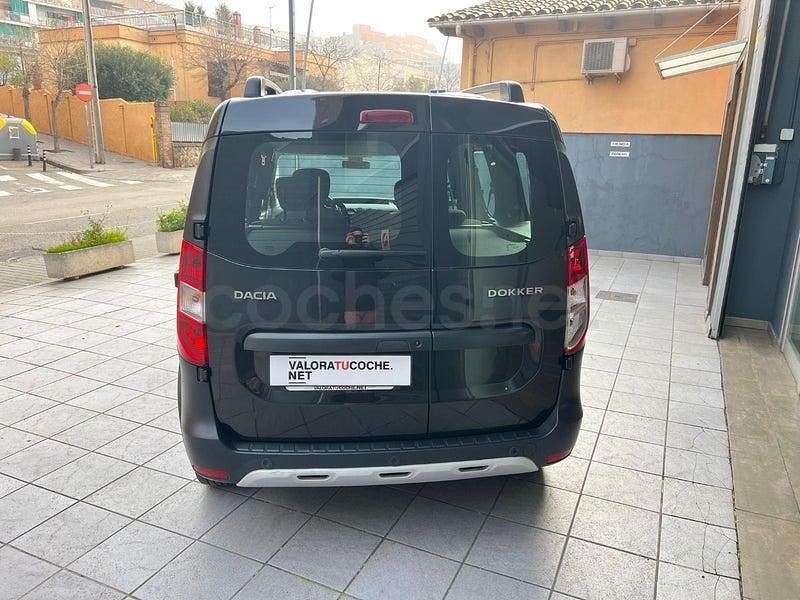 Usado Dacia Dokker 95 CV (69 kW) 2019 Negro Monovolumen