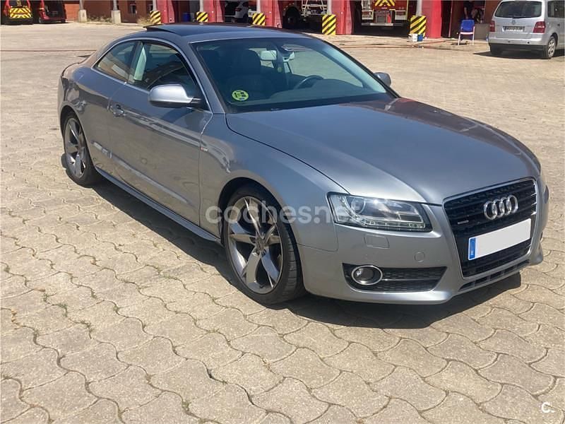 Usado Audi A5 240 CV (176 kW) 2012 Gris / plata Coupe