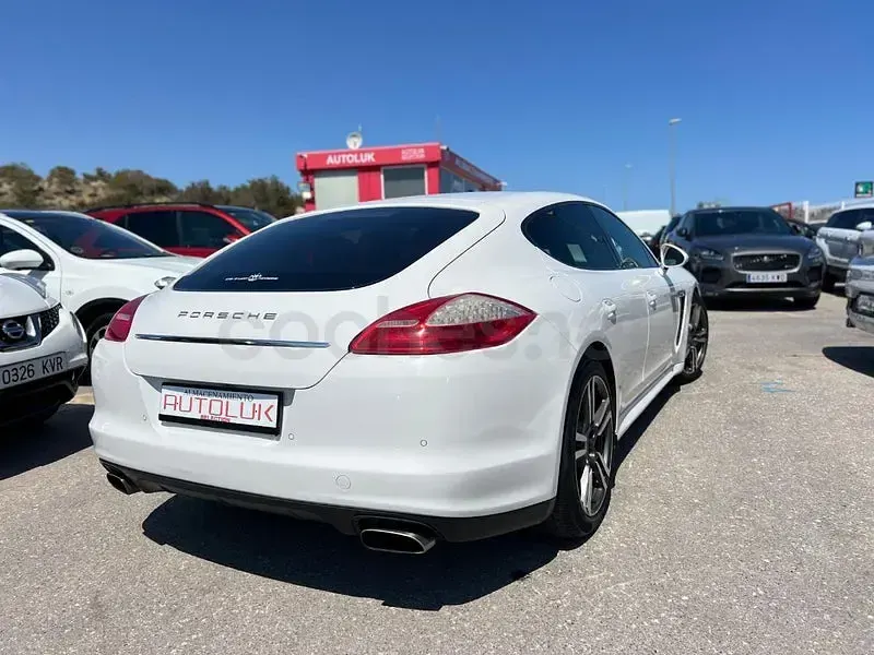 Käytetty Porsche Panamera 310 HP (228 kW) 2014 Valkoinen Viistoperä