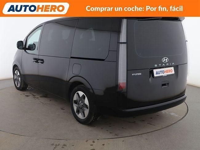 Usado Hyundai Staria 177 CV (130 kW) 2023 Negro Monovolumen