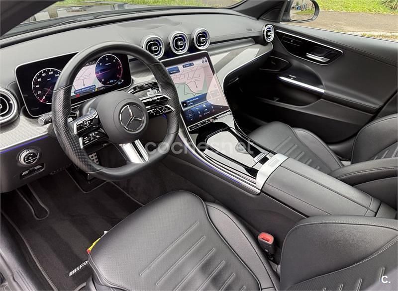 Usado Mercedes C220 200 CV (147 kW) 2022 Negro Familiar