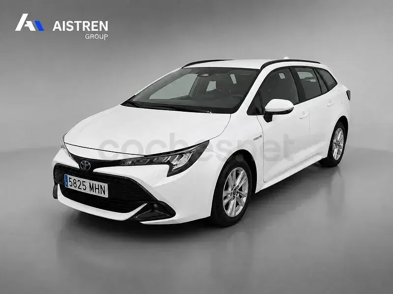 Usado Toyota Corolla Active 140 CV (102 kW) 2023 Blanco Familiar