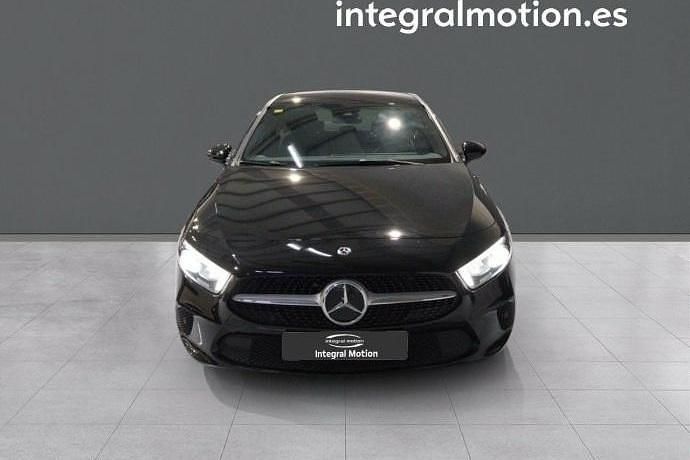 Usado Mercedes A180 115 CV (84 kW) 2020 Berlina