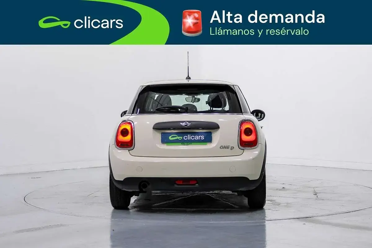 Usado Mini One D 95 CV (69 kW) 2016 Naranja Utilitario
