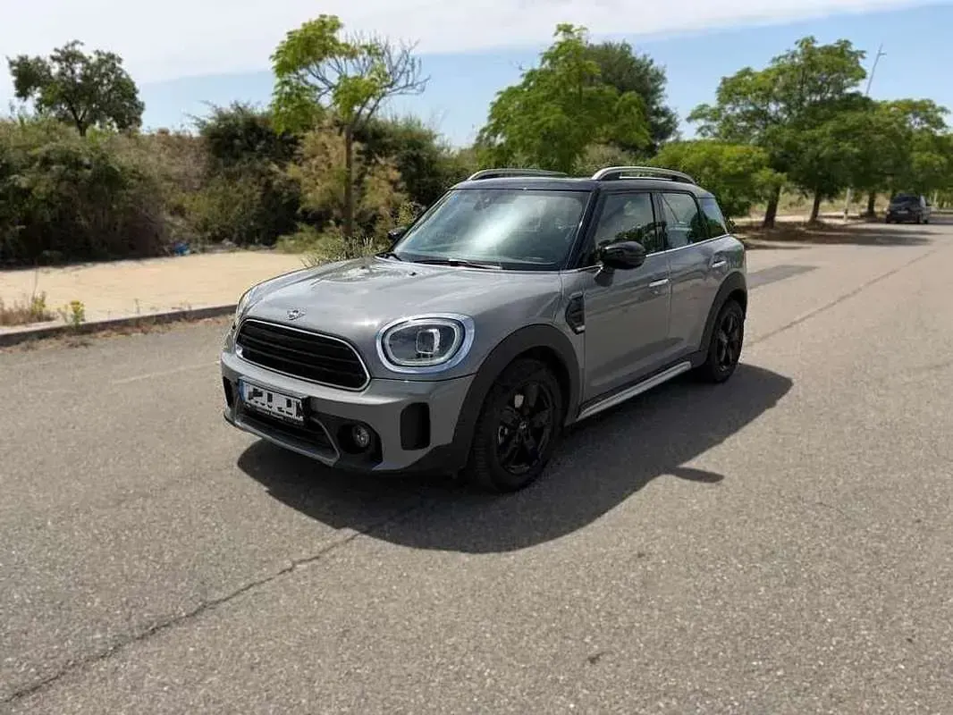 Usado Mini Cooper Countryman 136 CV (100 kW) 2022 Gris SUV