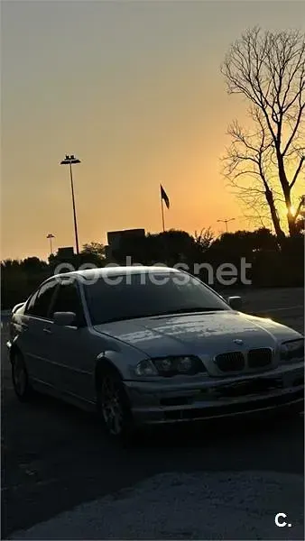 Usado BMW 320 136 CV (100 kW) 1999 Gris / plata Berlina