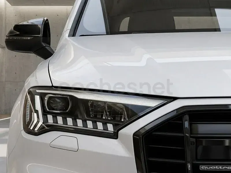 Usado Audi Q7 S-Line 462 CV (339 kW) 2021 Blanco SUV