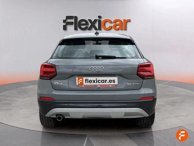 Usado Audi Q2 Advanced Plus 116 CV (85 kW) 2019 Gris SUV