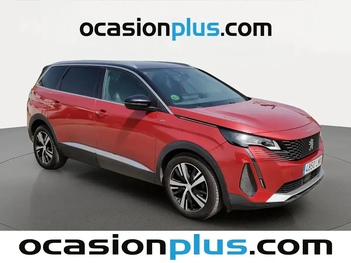 Usado Peugeot 5008 GTi 130 CV (95 kW) 2021 Rojo SUV