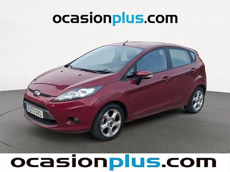 Rojo Usado 2010 Ford Fiesta Trend Utilitario | 5790 € (Buen precio) - Imagen 1/4