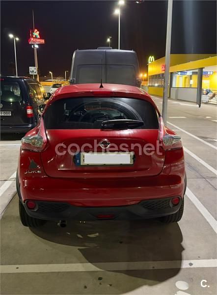 Usado Nissan Juke N-Connecta 115 CV (84 kW) 2016 Rojo SUV