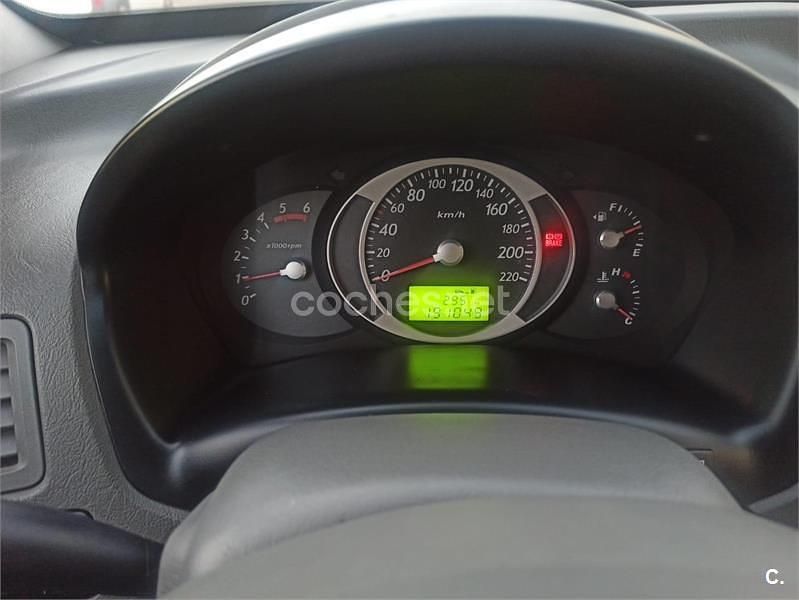 Blanco Usado 2007 Hyundai Tucson Comfort SUV | 4500 € (Super precio) - Imagen 1/4