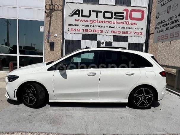 Usado Mercedes B180 116 CV (85 kW) 2020 Blanco Monovolumen