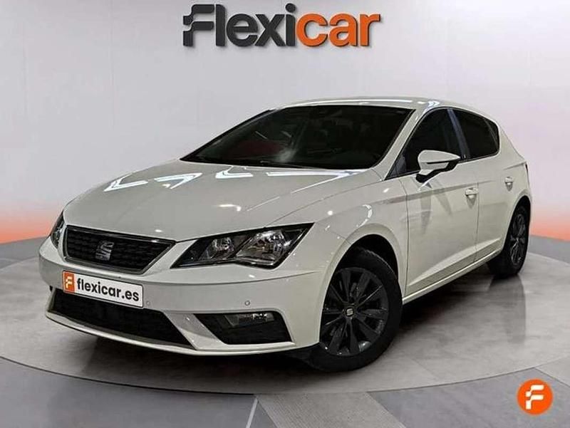 Usado Seat Leon ST Reference 116 CV (85 kW) 2018 Blanco Familiar