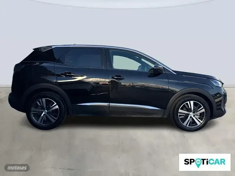 Usado Peugeot 3008 Allure 130 CV (95 kW) 2024 Negro SUV