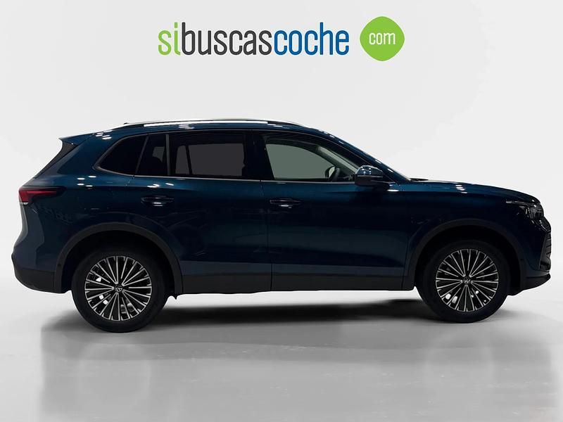 Nuevo VW Tiguan Life 130 CV (95 kW) 2025 Azul SUV