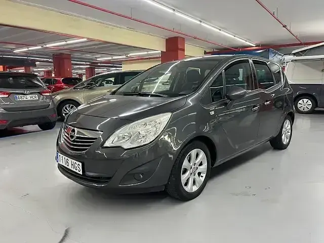Usado Opel Meriva Cosmo 120 HP (88 kW) 2011 Monovolume