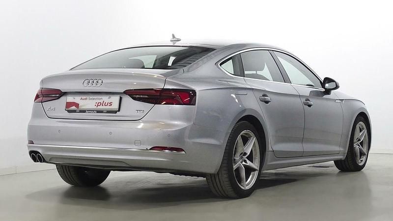 Usado Audi A5 Sportback Sport 190 CV (139 kW) 2018 Gris Utilitario