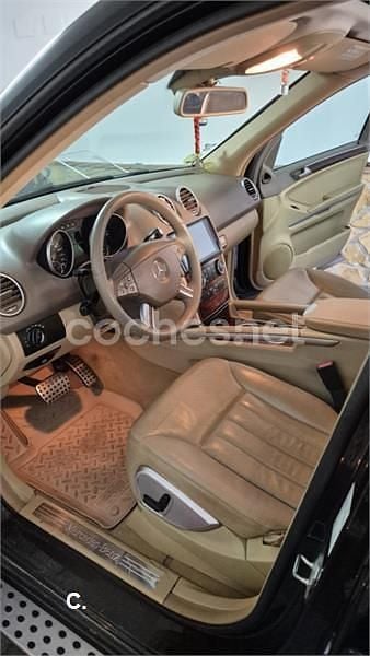 Usado Mercedes ML280 AMG Edition 1 190 CV (139 kW) 2008 Negro SUV