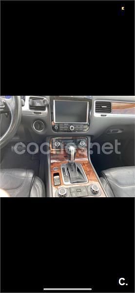 Usado VW Touareg 245 CV (180 kW) 2011 Negro SUV
