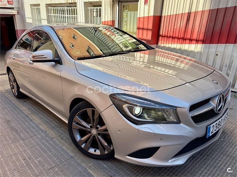 Gris / plata Usado 2013 Mercedes CLA220 Berlina | 15.200 € (Buen precio) - Imagen 1/4