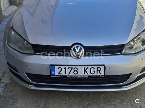 Usado VW Golf VII Advance 105 CV (77 kW) 2014 Blanco Berlina