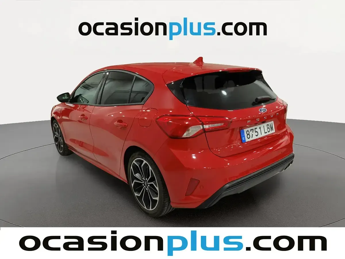 Usado Ford Focus ST-Line 125 CV (91 kW) 2019 Rojo Berlina