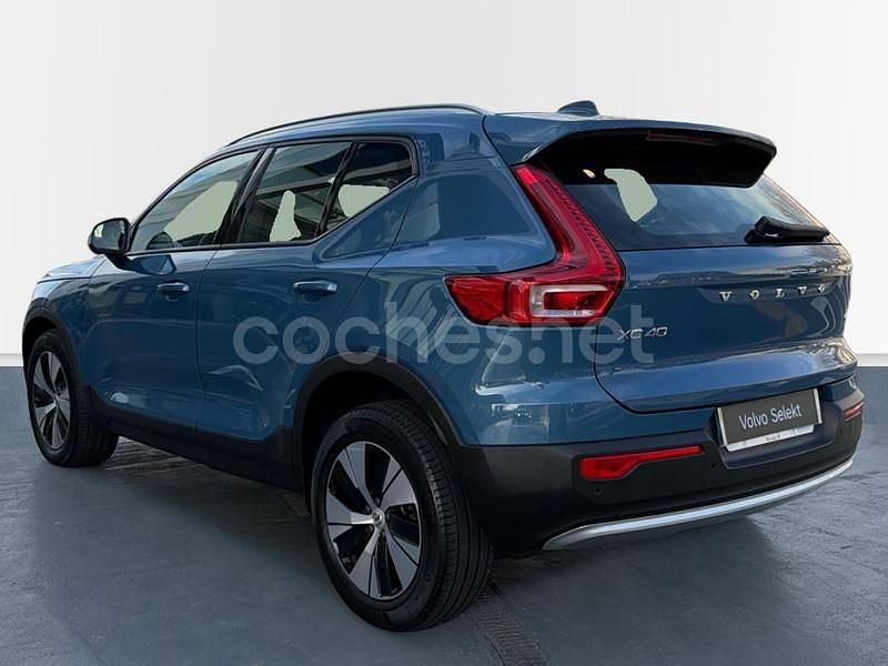 Usado Volvo XC40 Core 163 CV (119 kW) 2025 Azul SUV