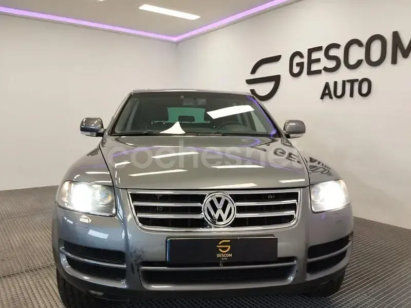 Usado VW Touareg R 174 CV (127 kW) 2006 Gris / plata SUV