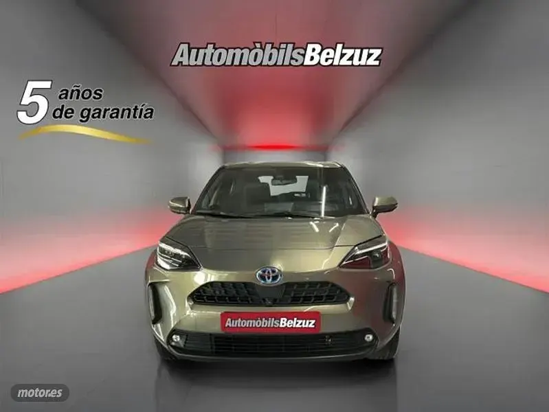 Usado Toyota Yaris Cross 125 CV (91 kW) 2022 Bronce SUV