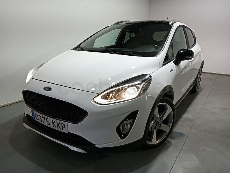 Blanco Usado 2018 Ford Fiesta Active Utilitario | 13.900 € (Caro) - Imagen 1/4