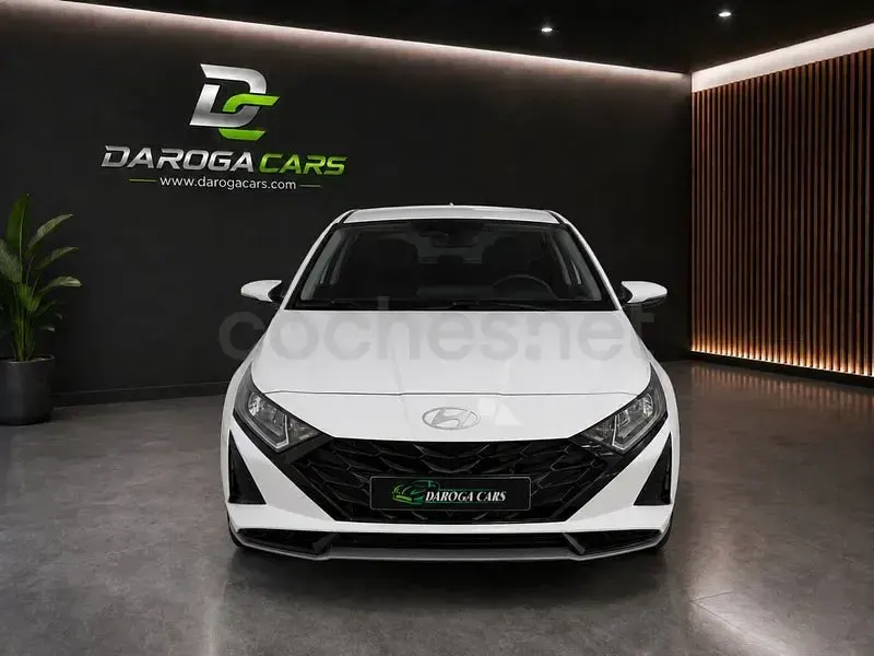 Usado Hyundai i20 100 CV (73 kW) 2023 Blanco Utilitario