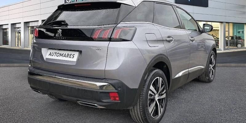 Usado Peugeot 3008 GT 131 CV (96 kW) 2024 Gris