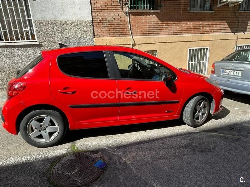 Usado Peugeot 207 Sport 95 CV (69 kW) 2008 Rojo Berlina