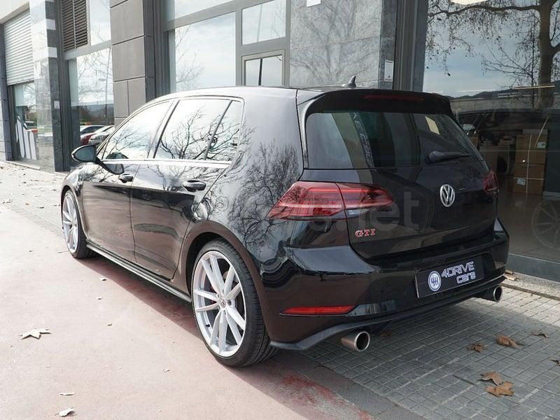 Usado VW Golf VII GTI 245 CV (180 kW) 2017 Negro Berlina