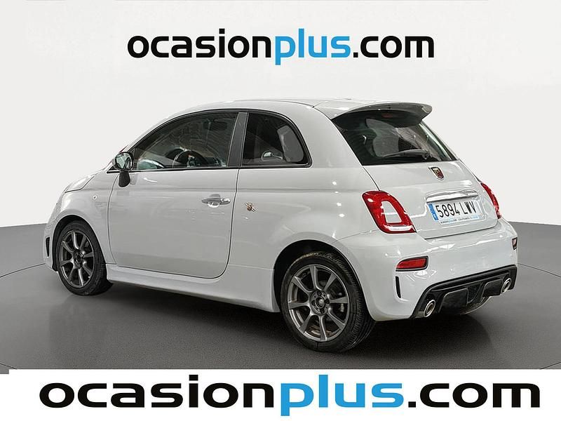 Usado Abarth 595 145 CV (106 kW) 2022 Gris Utilitario