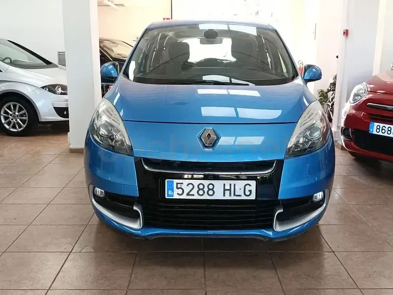 Usado Renault Scénic III Dynamique 110 CV (80 kW) 2012 Azul Monovolumen