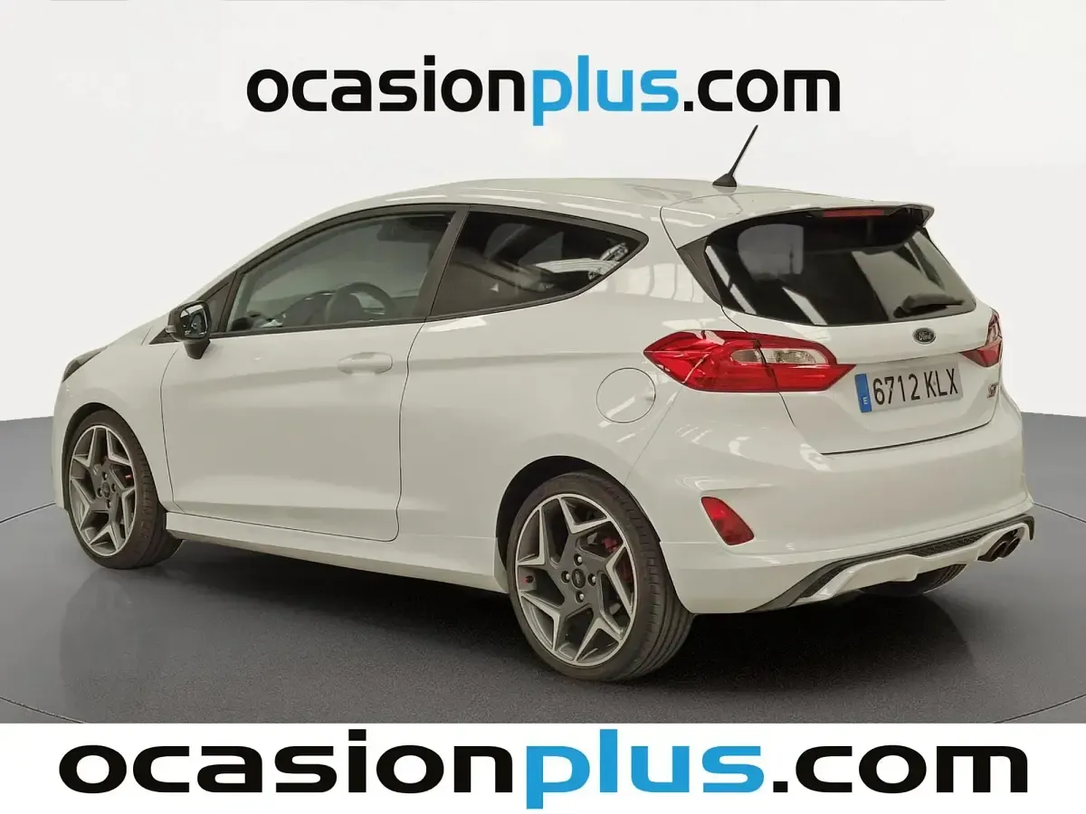 Usado Ford Fiesta ST 200 CV (147 kW) 2018 Blanco Utilitario