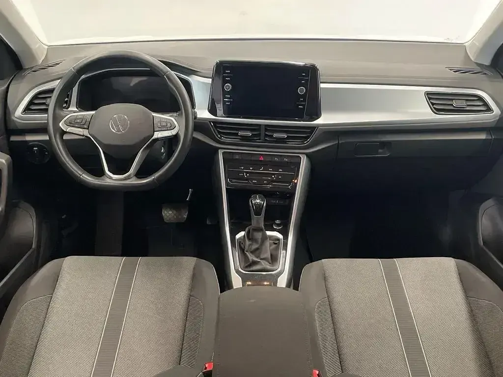 Usado VW T-Roc Life 150 CV (110 kW) 2024 Blanco SUV