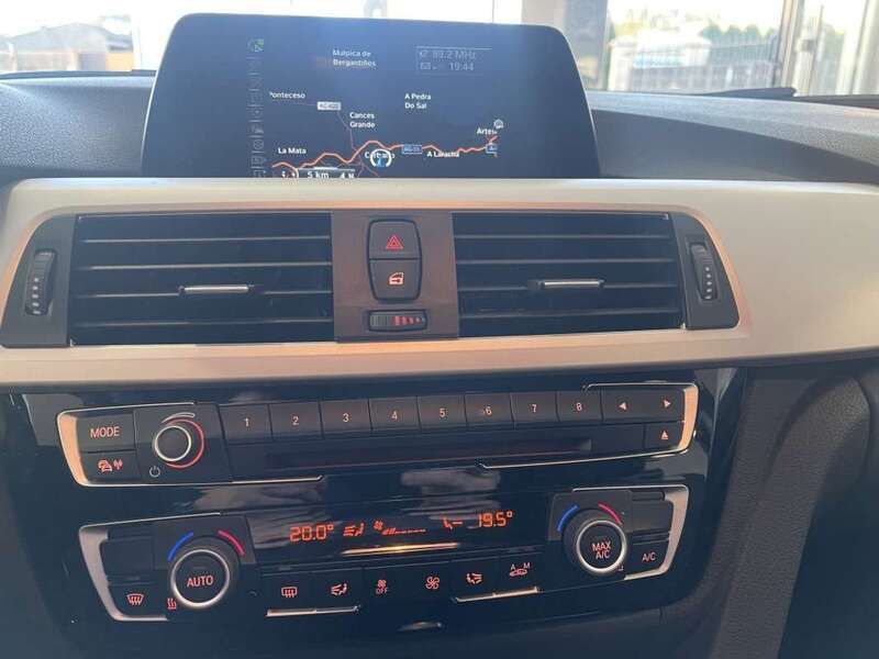 Usado BMW 320 Efficient Dynamics 163 CV (119 kW) 2016 Gris Berlina