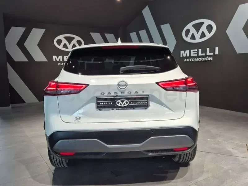 Begagnad Nissan Qashqai Tekna 158 HK (116 kW) 2023 Vit SUV