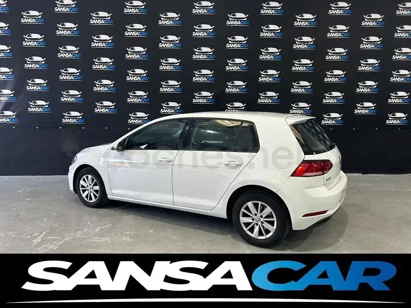 Usado VW Golf VII Business 115 CV (84 kW) 2019 Blanco Berlina