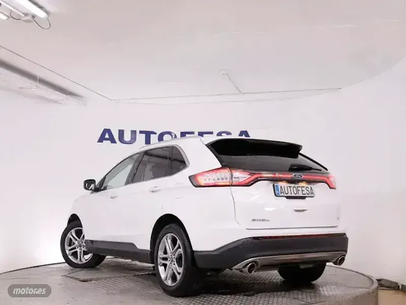 Usado Ford Edge Titanium 180 CV (132 kW) 2017 Blanco SUV