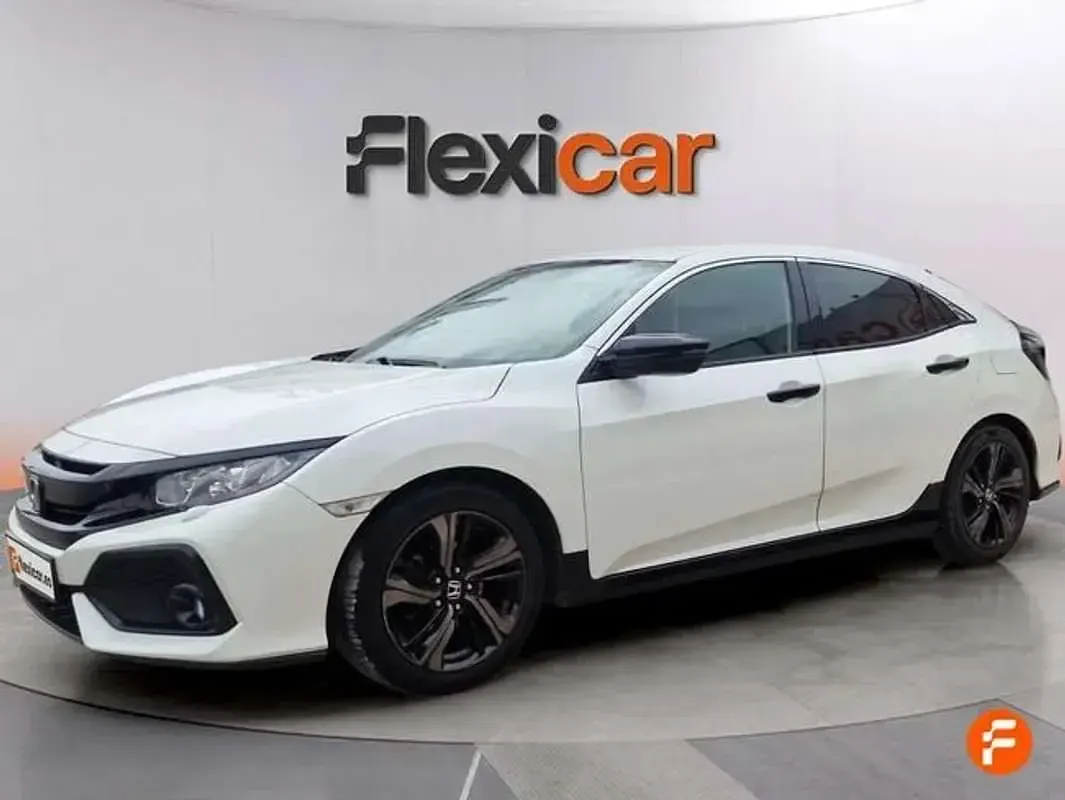 Usado Honda Civic Comfort 129 CV (94 kW) 2018 Blanco Utilitario