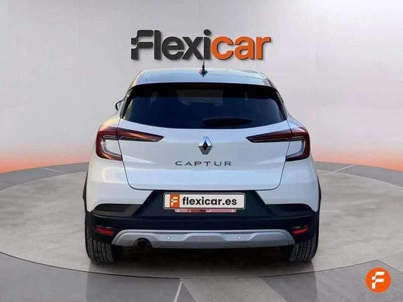 Usado Renault Captur Intens 91 CV (66 kW) 2021 Blanco SUV