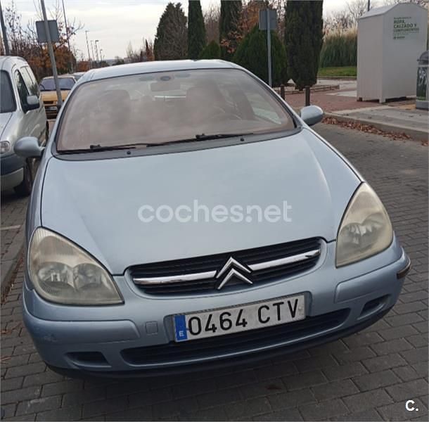 Usado Citroën C5 110 CV (80 kW) 2004 Gris / plata Familiar