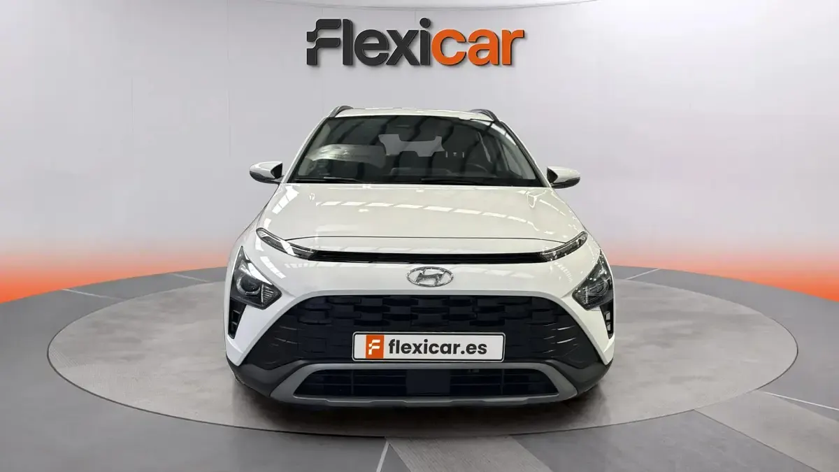 Usado Hyundai Bayon 101 CV (74 kW) 2023 Blanco SUV