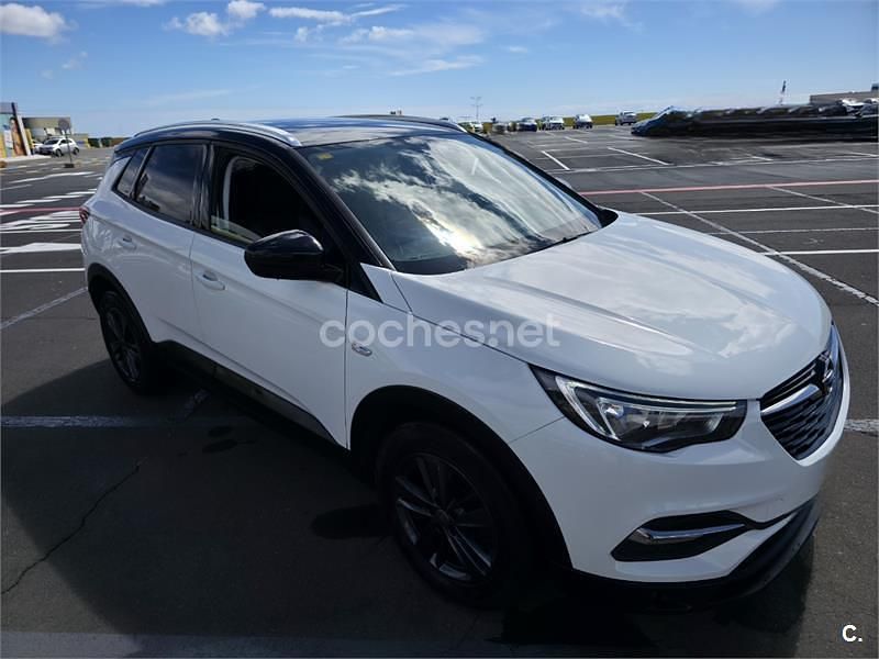 Blanco Usado 2018 Opel Grandland X Excellence SUV | 8499 € (Super precio) - Imagen 1/4